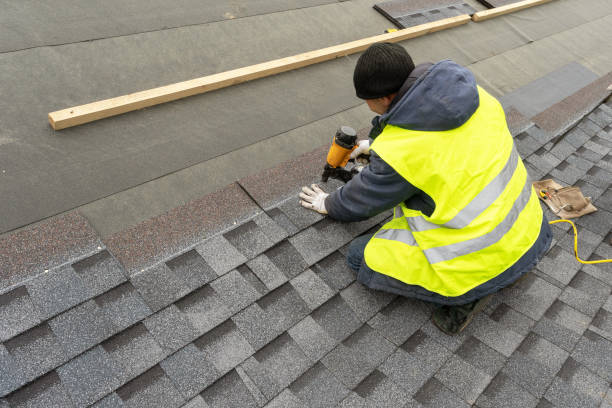 Best Commercial Roofing Services  in Urbana, IA